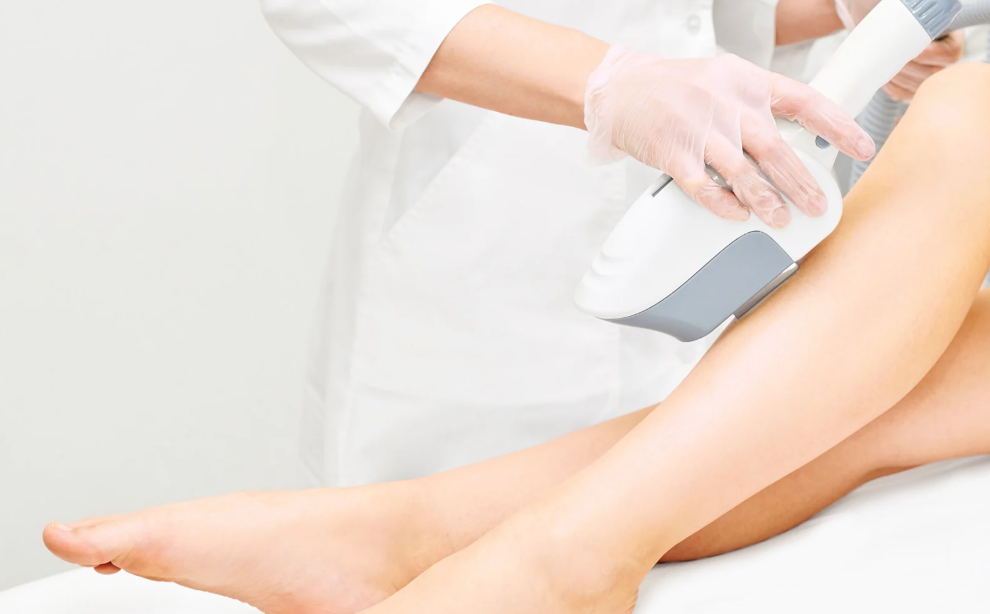 Triệt lông chân Triệt lông chân